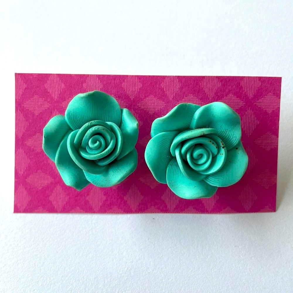 Light blue flower earrings